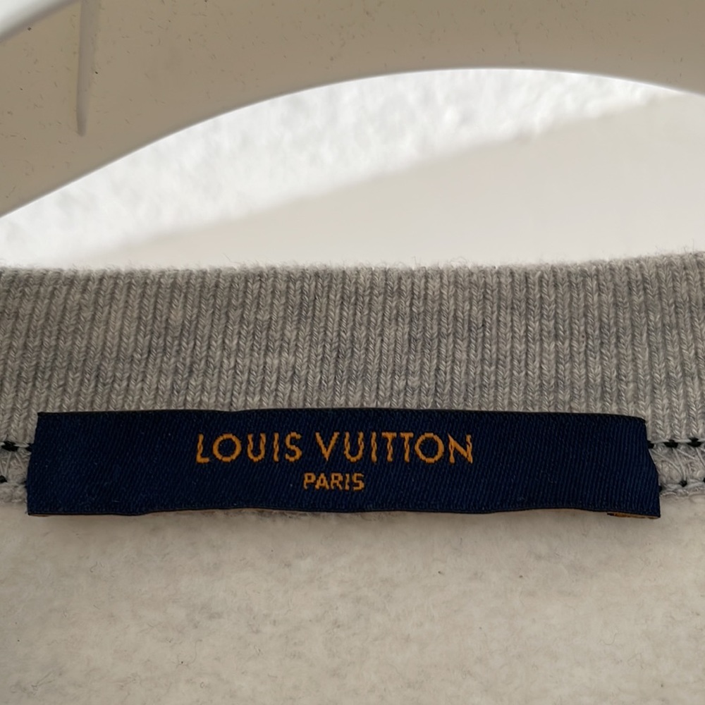 Louis Vuitton Gray Sweatshirt - Picture 3 of 4